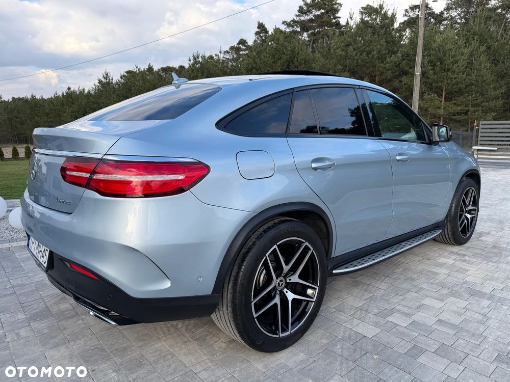 Mercedes-Benz GLE - 14