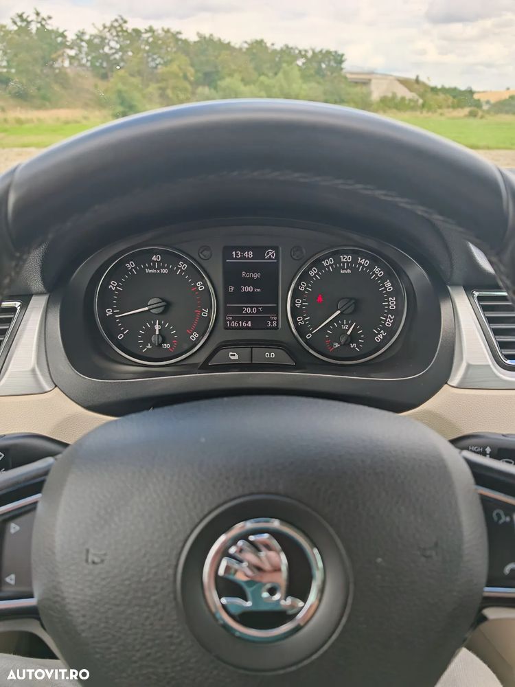 Skoda RAPID 1.2 TSI Elegance - 6