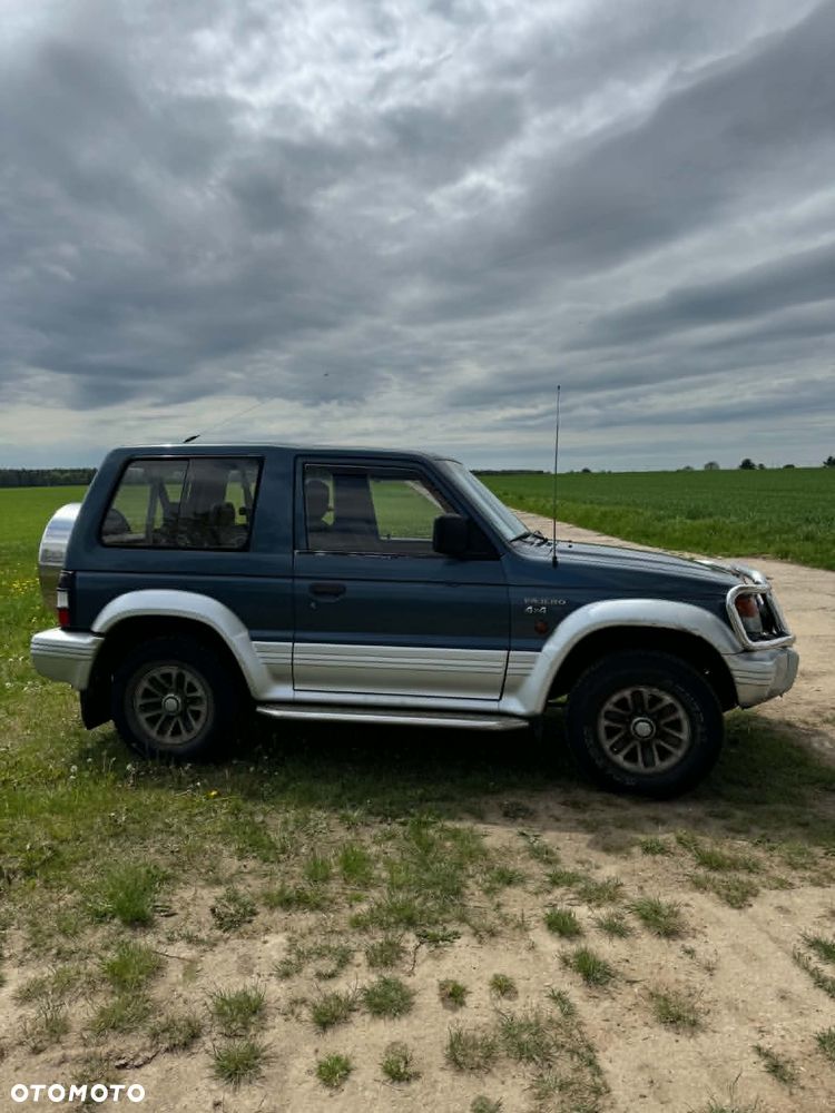 Mitsubishi Pajero 2.5 TD GL - 3