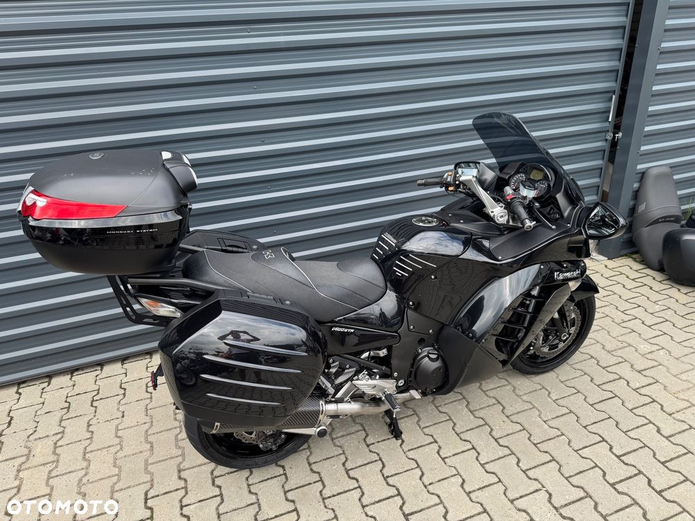 Kawasaki GTR - 5