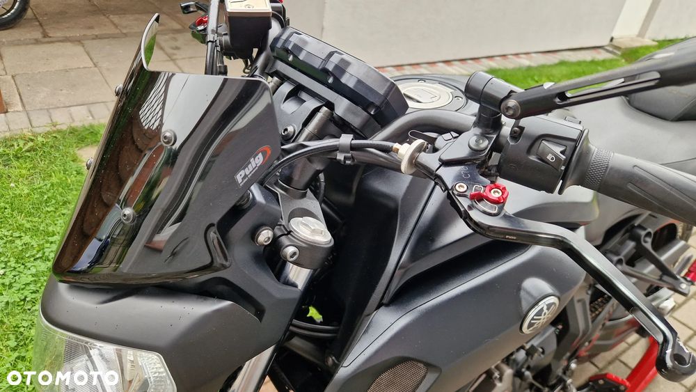 Yamaha MT - 10