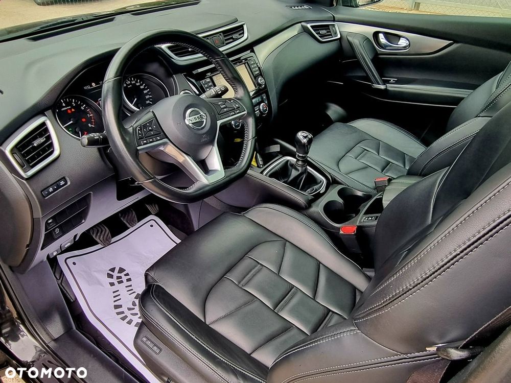 Nissan Qashqai - 10