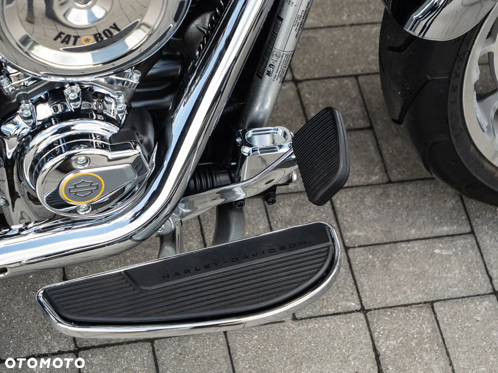Harley-Davidson Softail Fat Boy - 24