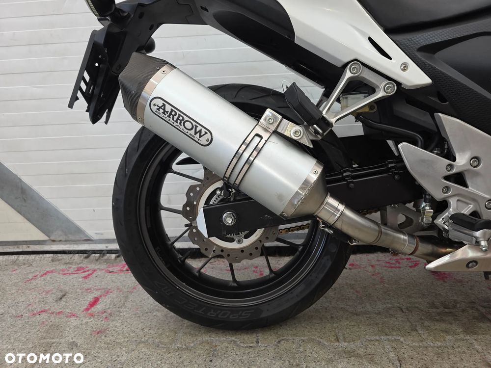 Honda CBR - 16