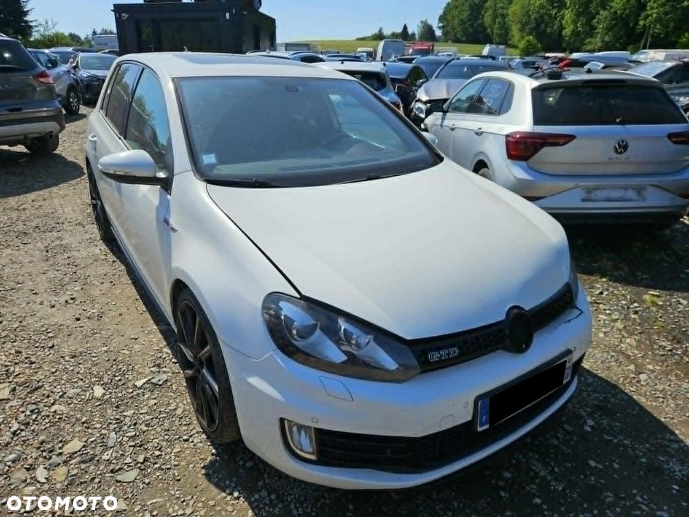 Volkswagen Golf 2.0 TDI DPF DSG GTD - 15