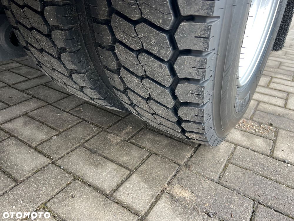 Mercedes-Benz ATEGO - 18