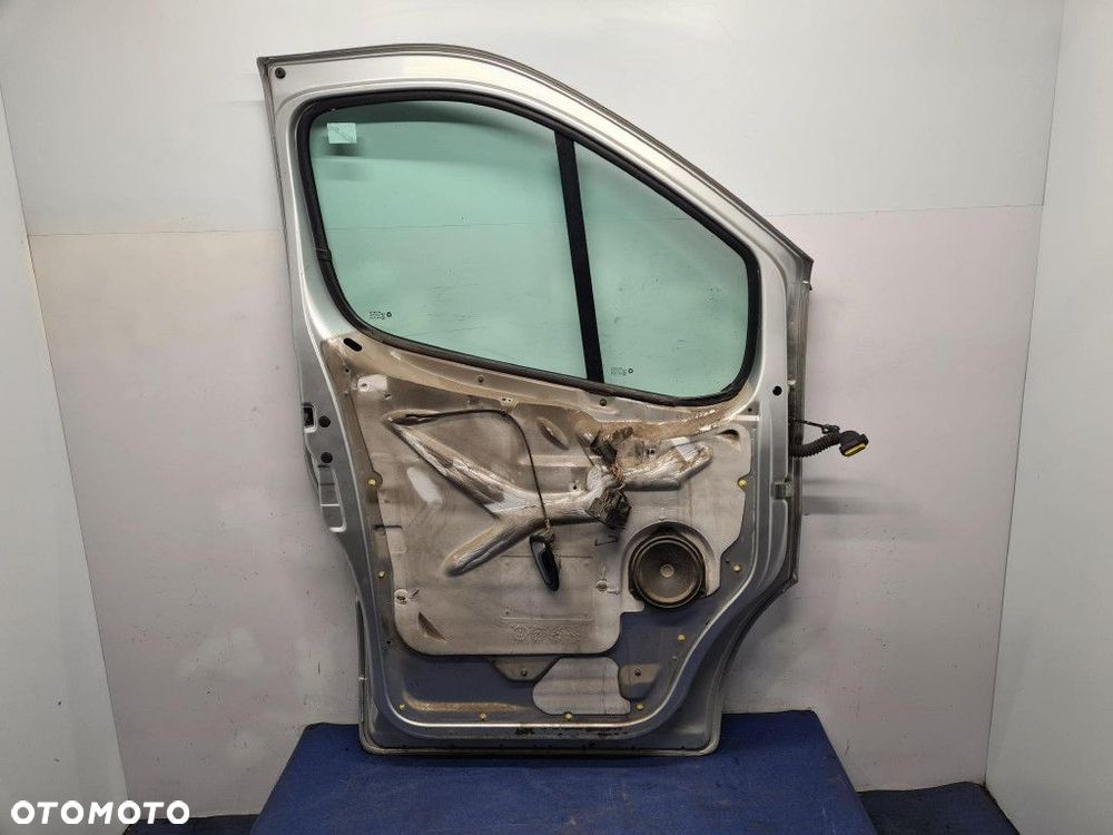 OPEL VIVARO A DRZWI PRZÓD LEWE - 12
