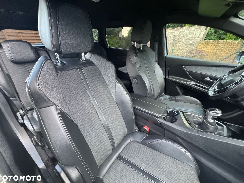 Peugeot 5008 PureTech 130 Allure - 25