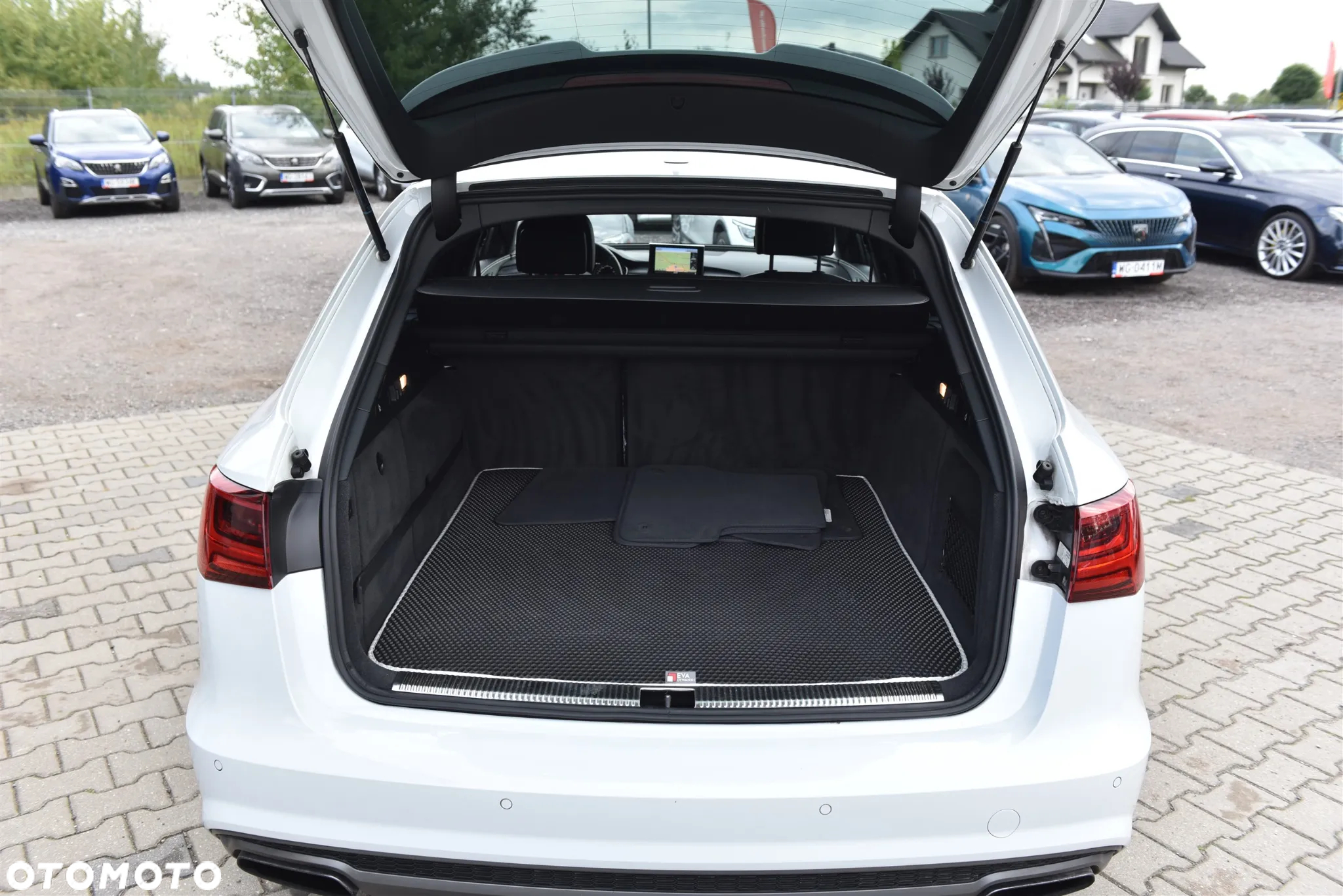 Audi A6 Avant 2.0 TDI Ultra S tronic - 22