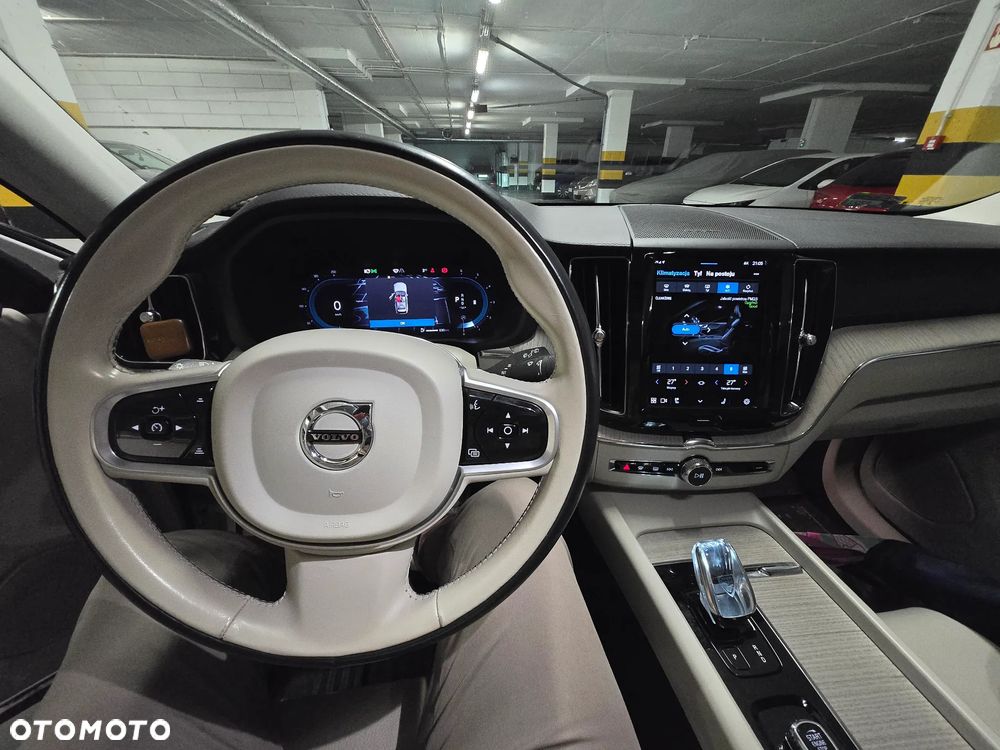 Volvo XC 60 D4 SCR AWD Inscription - 10