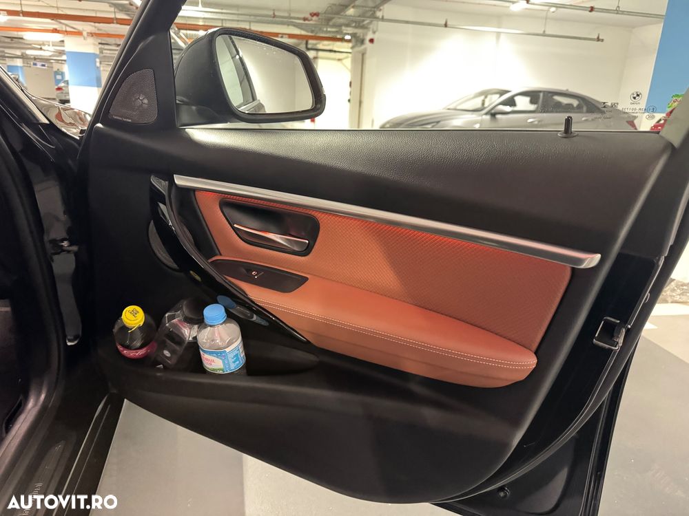 BMW Seria 3 320i Aut. Luxury Line - 21