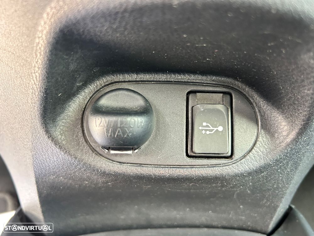 Toyota Yaris 1.0 VVT-i Comfort +PS Style +P.Techno - 28