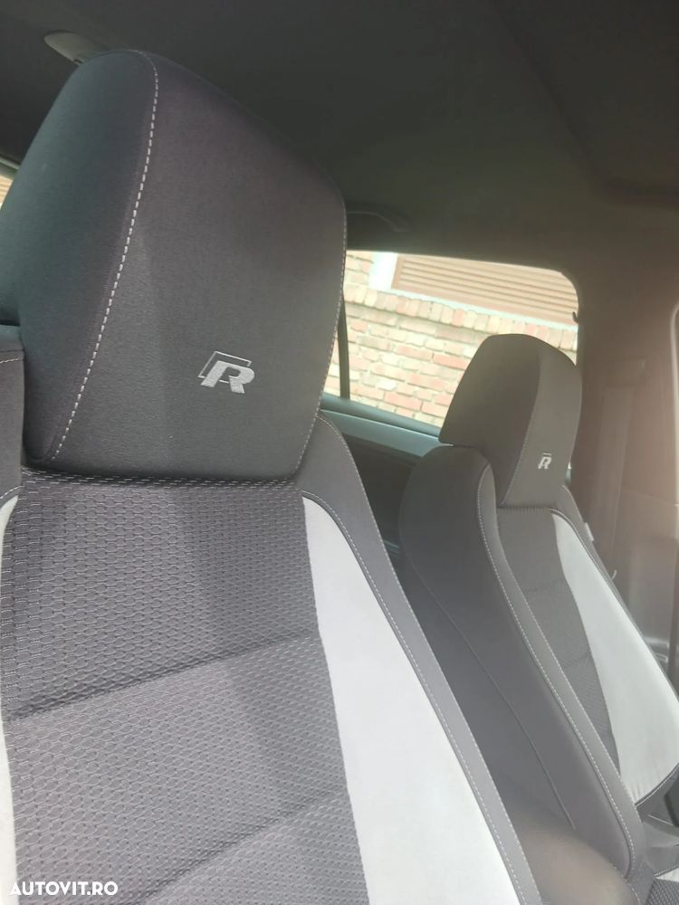 Volkswagen Golf R 2.0 TSI Motion DSG - 10