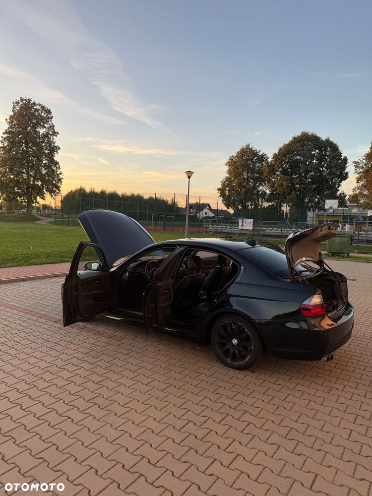 BMW Seria 3 330i - 7