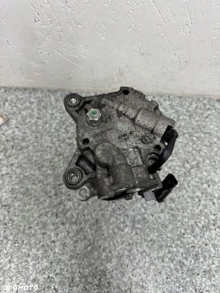 kompresor sprężarka klimatyzacji bmw x1 f48 2015-2018 2.0 d - 2