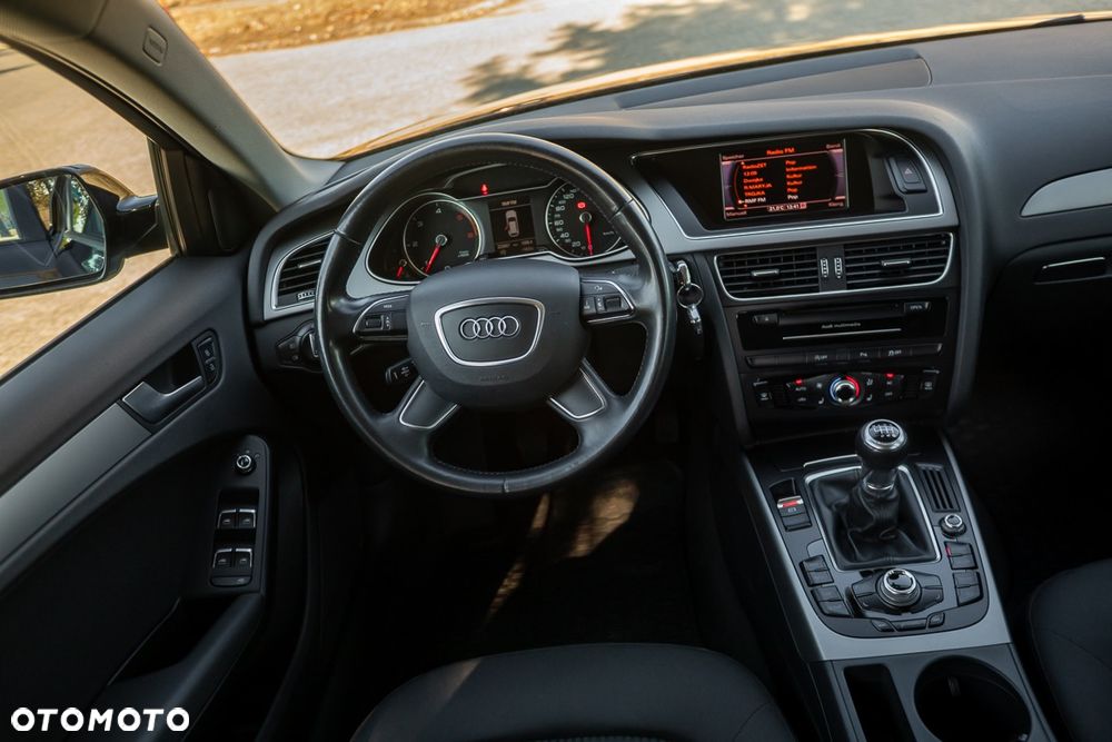 Audi A4 Avant 2.0 TDI DPF - 32