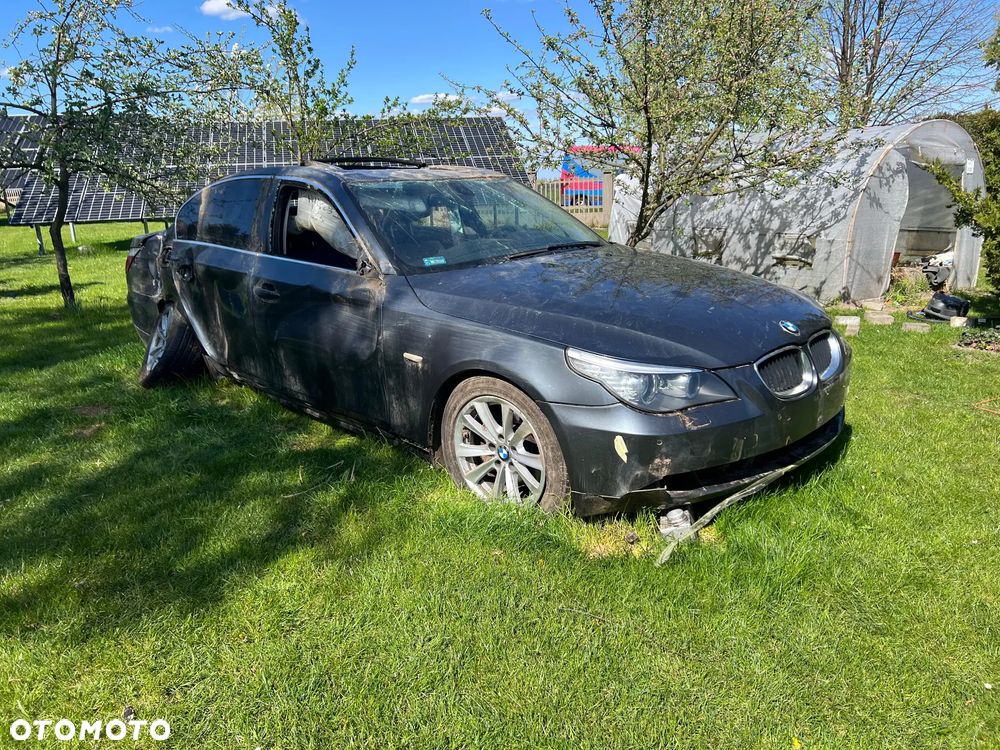 BMW Seria 5 520d Edition Sport - 3
