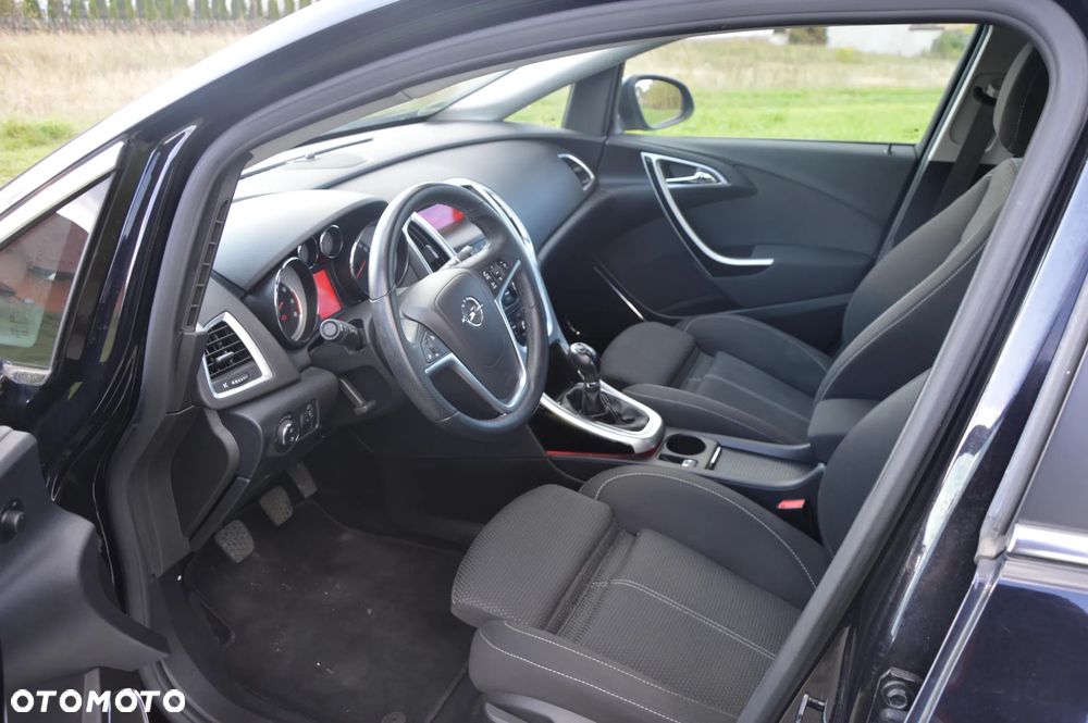 Opel Astra 1.4 Turbo Sport - 12