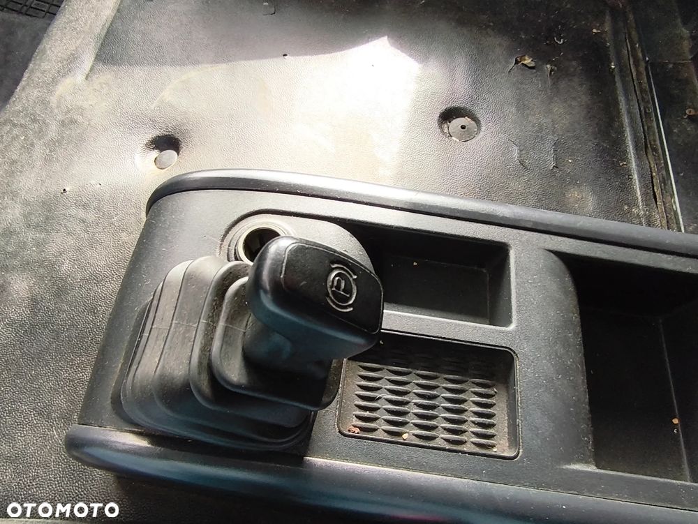 Iveco EuroCargo 120E25P - 18