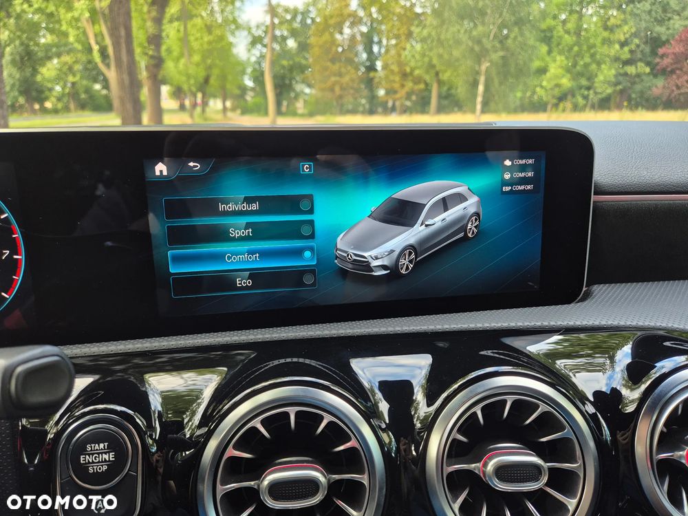Mercedes-Benz Klasa A 220 4Matic 7G-DCT AMG Line - 15