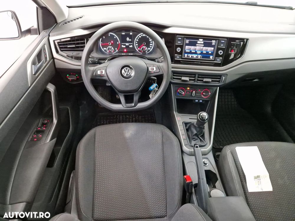 Volkswagen Polo 1.6 TDI Comfortline - 6