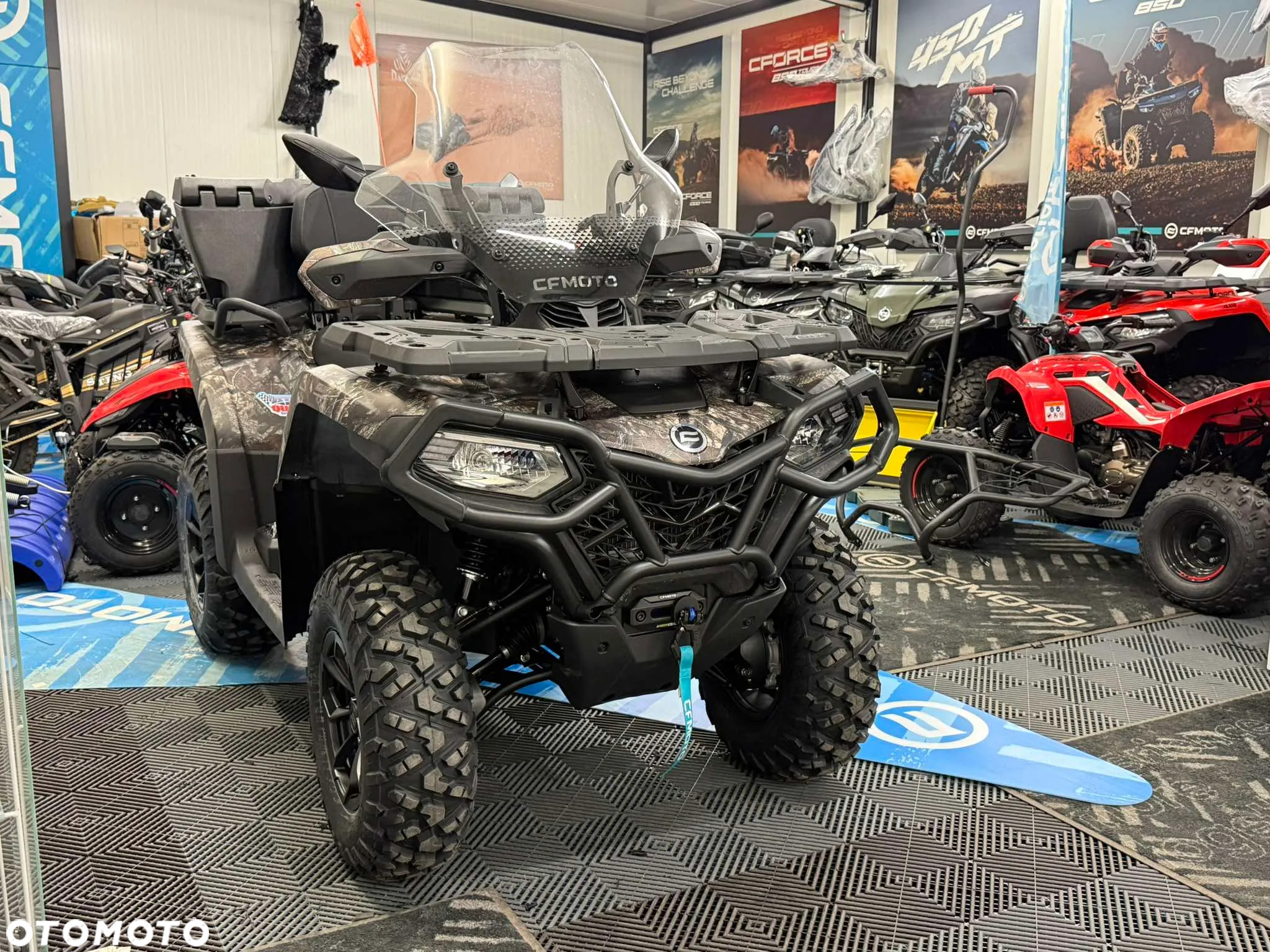 CFMoto CForce - 9