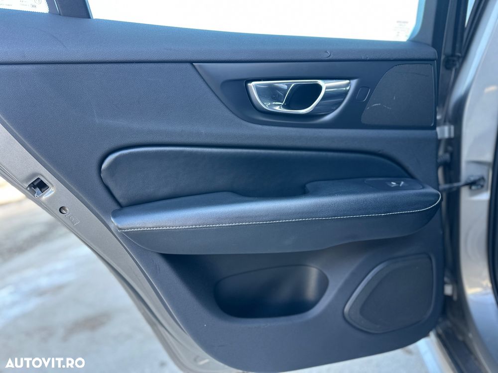 Volvo V60 T5 Geartronic Momentum - 16
