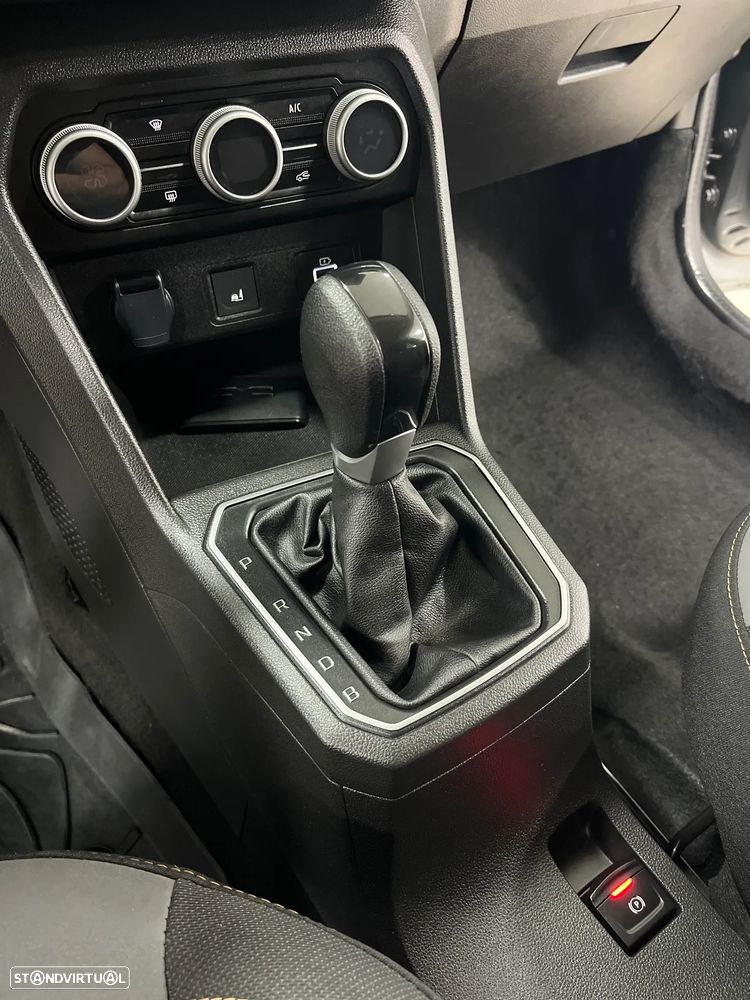 Dacia Jogger 1.6 Extreme 7L - 13