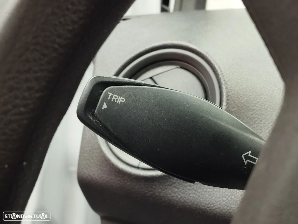 Ford Tourneo Courier 1.0 EcoBoost Ambiente - 15