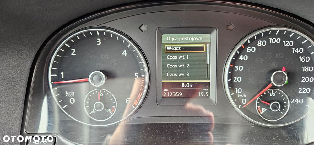 Volkswagen Touran 2.0 TDI DPF Highline DSG - 14