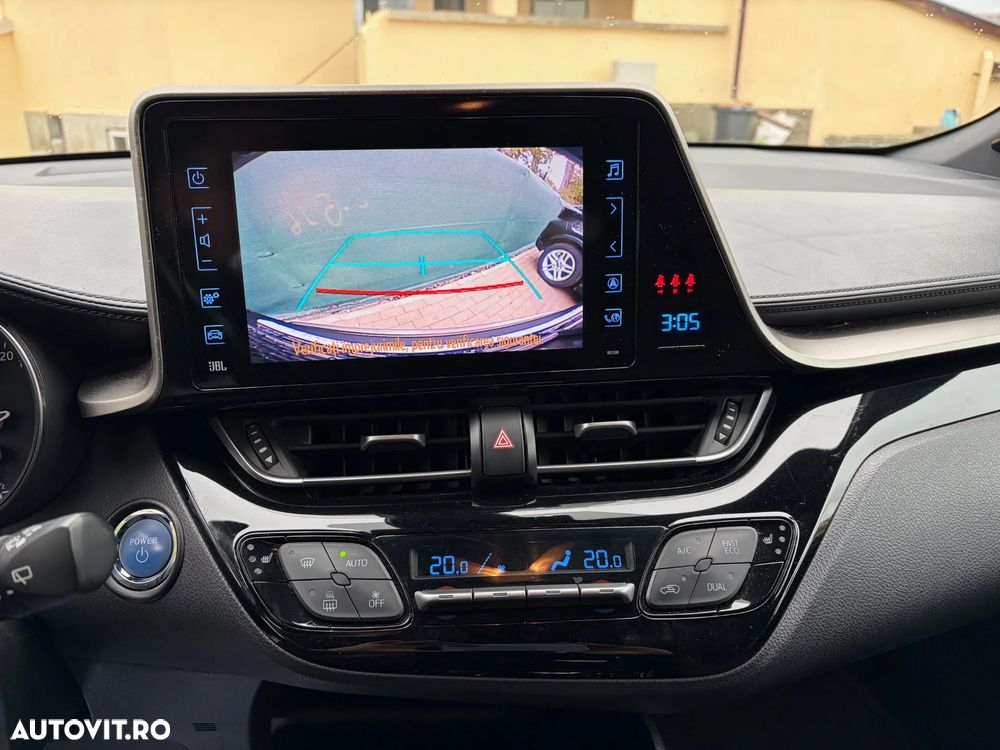 Toyota C-HR - 15