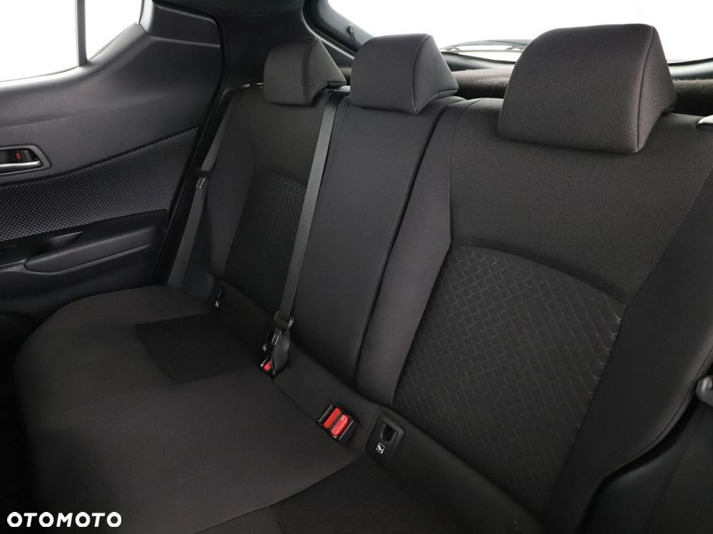 Toyota C-HR Style - 18