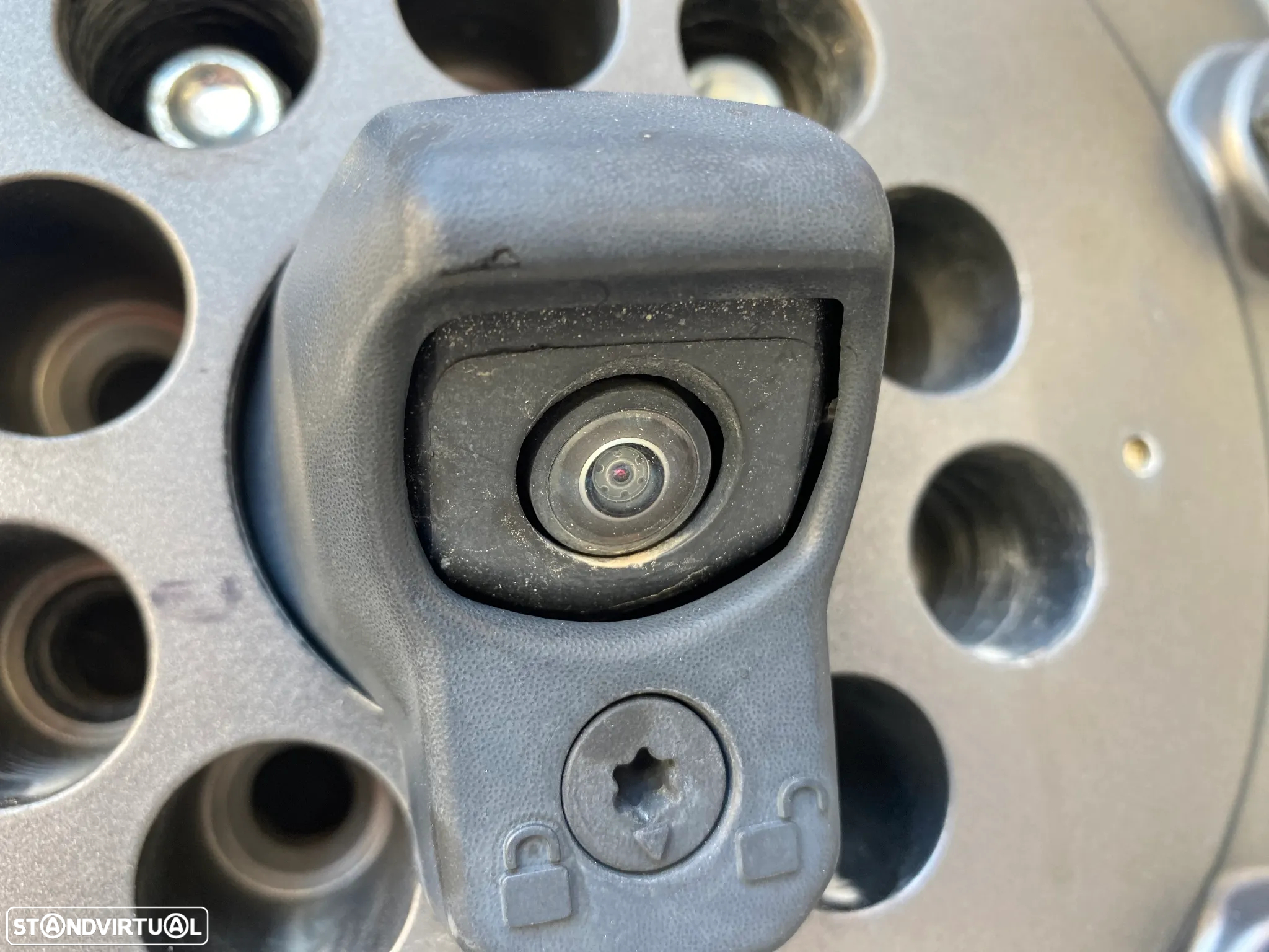 Jeep Wrangler Unlimited 2.2 CRD Sport AT - 31