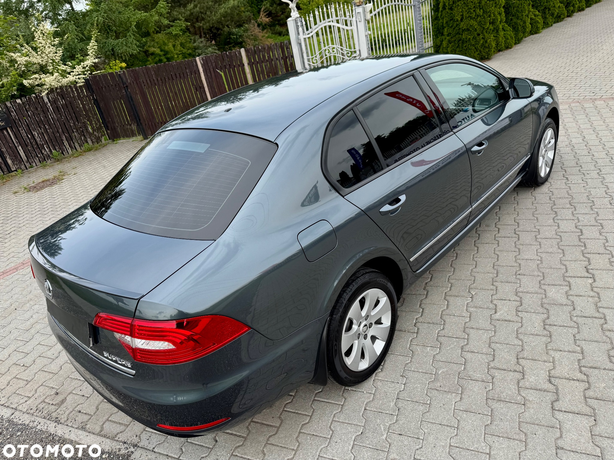 Skoda Superb 1.8 TSI Elegance - 34