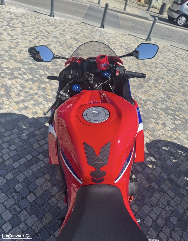 Honda CBR CBR600RR - 1