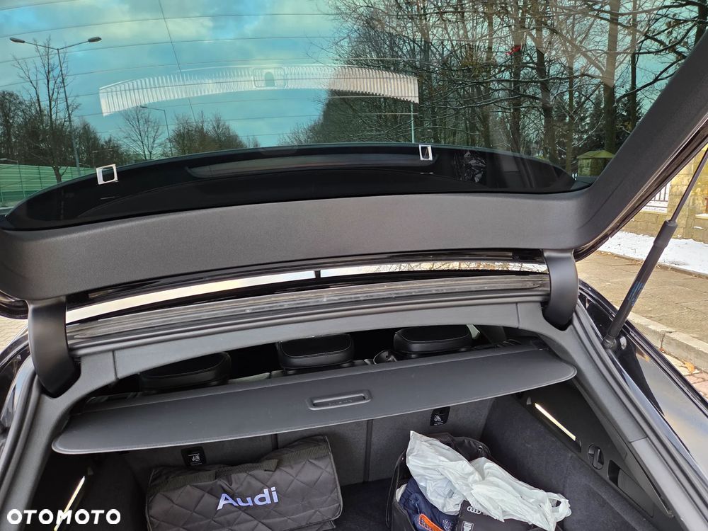 Audi A4 Avant 40 TFSI S tronic S line - 27