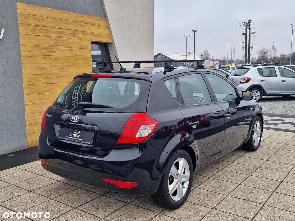 Kia Ceed 1.4 CVVT Attract - 5