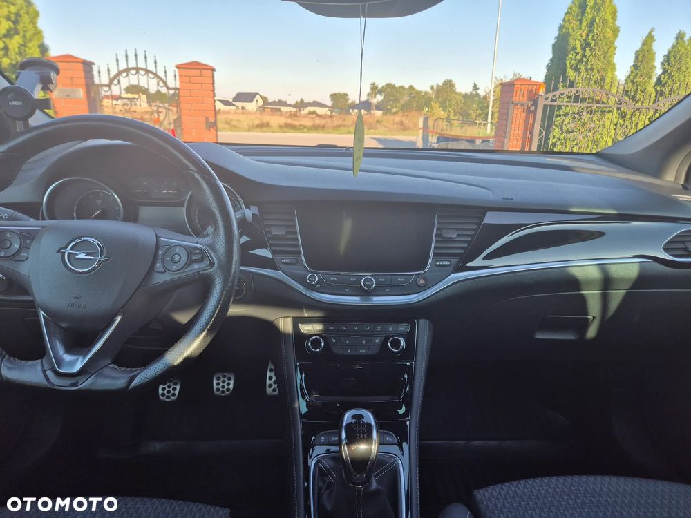 Opel Astra 1.4 Turbo Innovation - 14