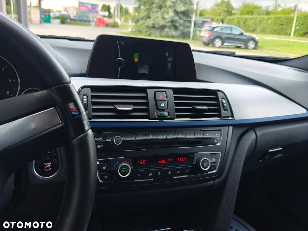 BMW Seria 3 318d M Sport EU6 - 18
