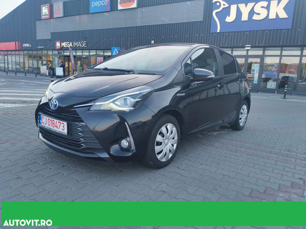TOYOTA Yaris
