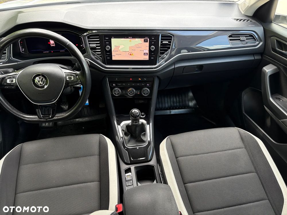 Volkswagen T-Roc 1.5 TSI ACT Premium - 14