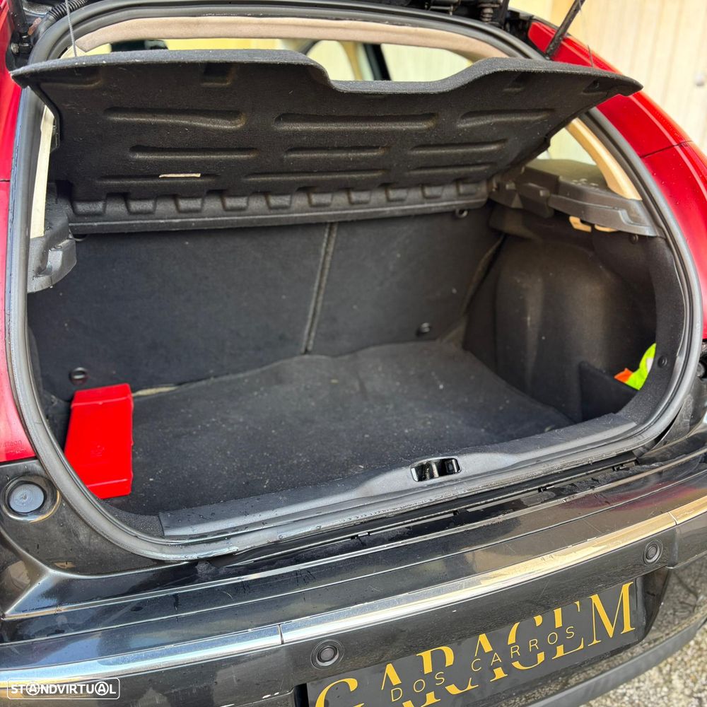 Citroën C4 1.6 HDi 110 Exclusive - 5