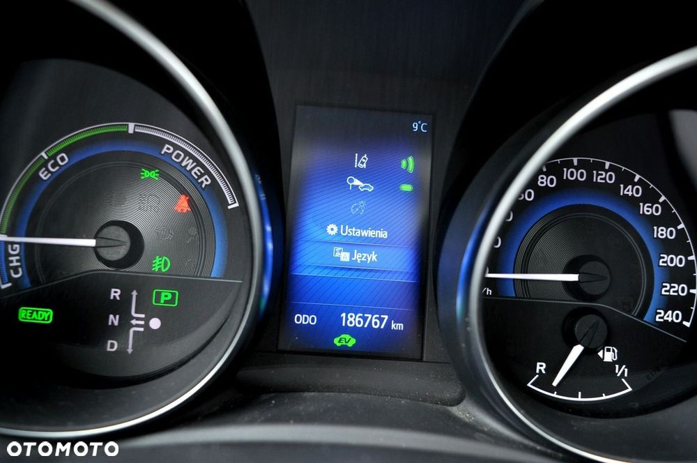 Toyota Auris - 24