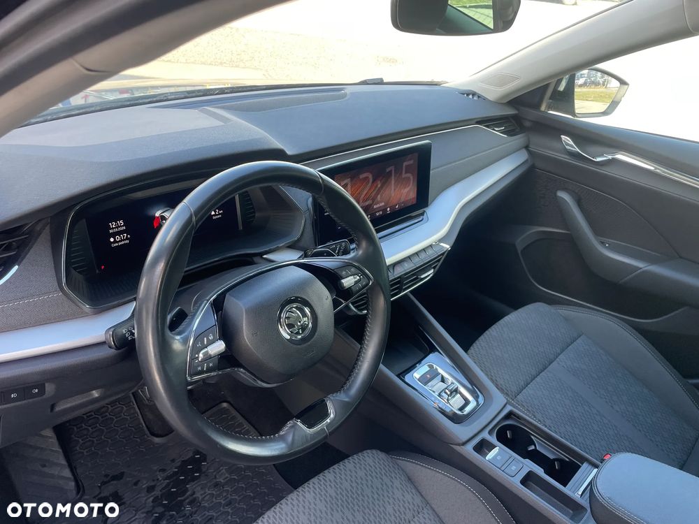 Skoda Octavia 2.0 TDI DSG Style - 19