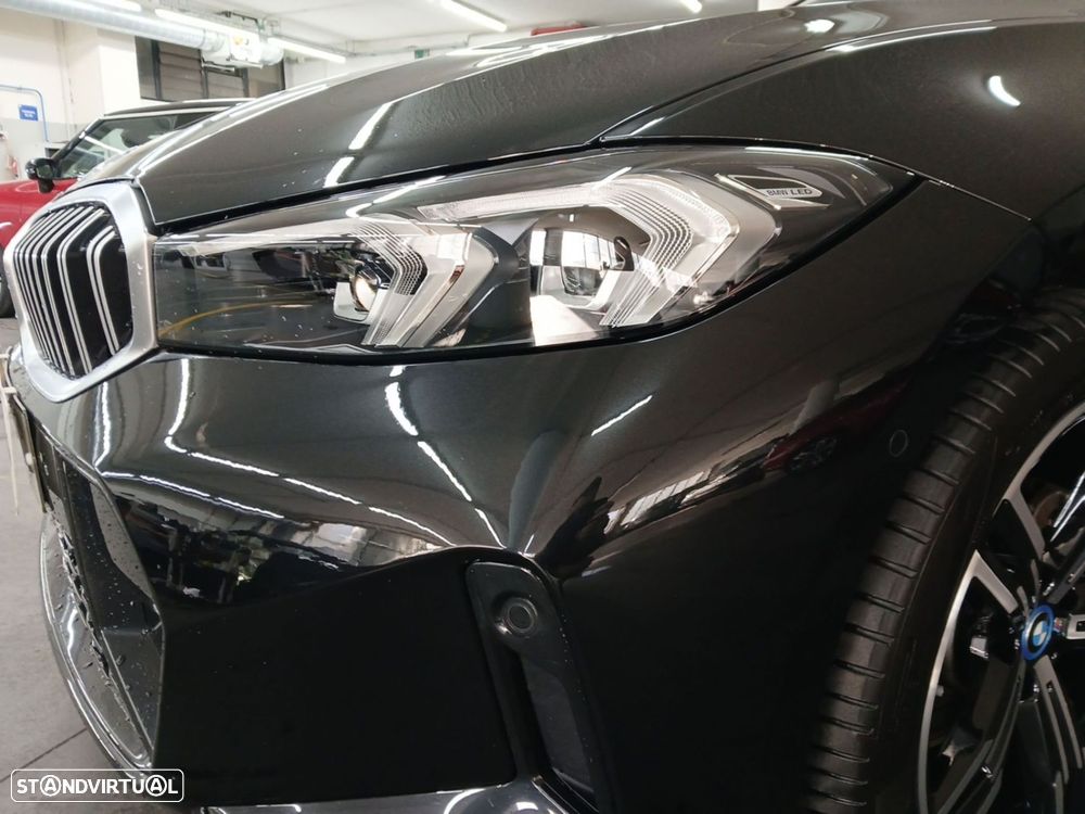 BMW 320 e Pack Desportivo M Auto - 8