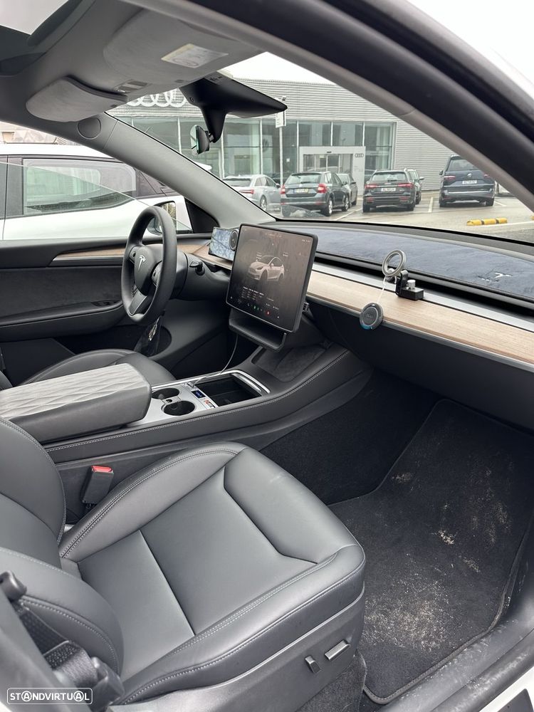 Tesla Model Y Long Range Tração Integral - 8