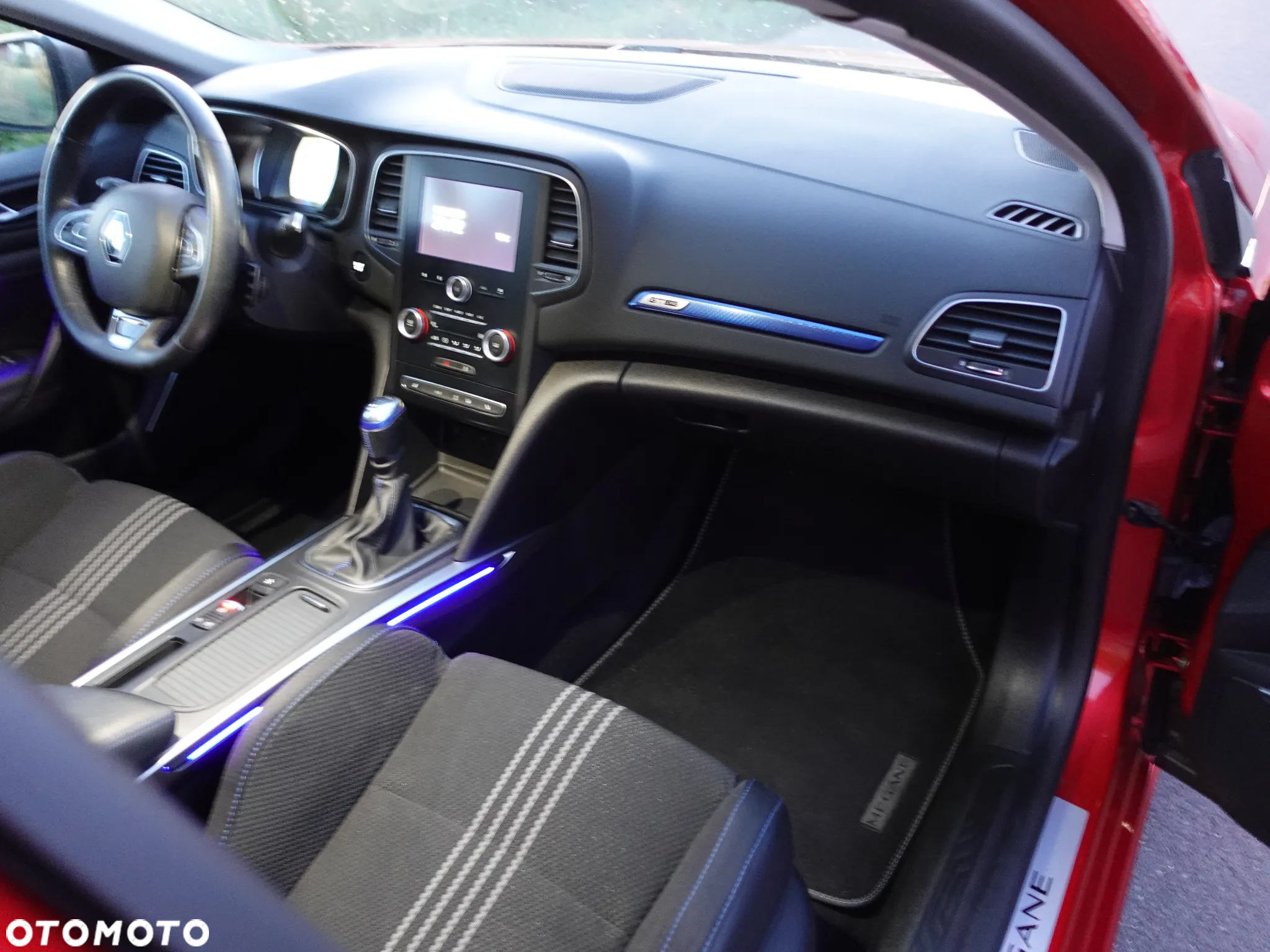 Renault Megane ENERGY TCe 130 GT LINE - 9