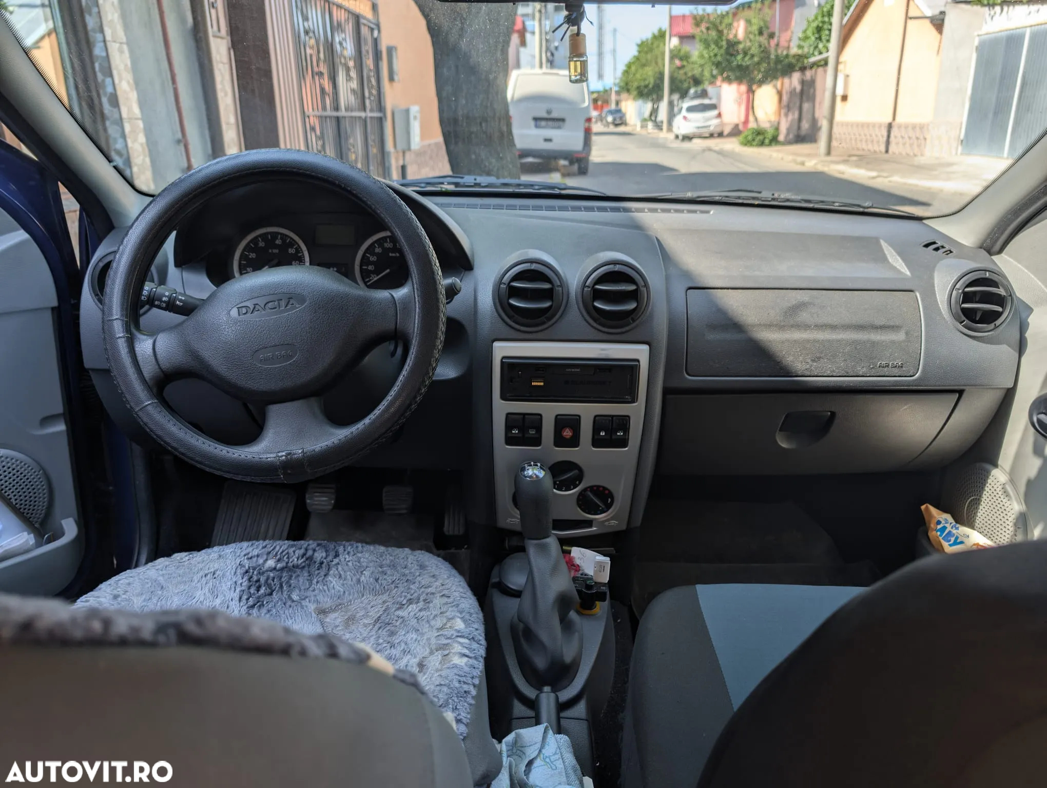 Dacia Logan 1.6 MPI Laureate - 7