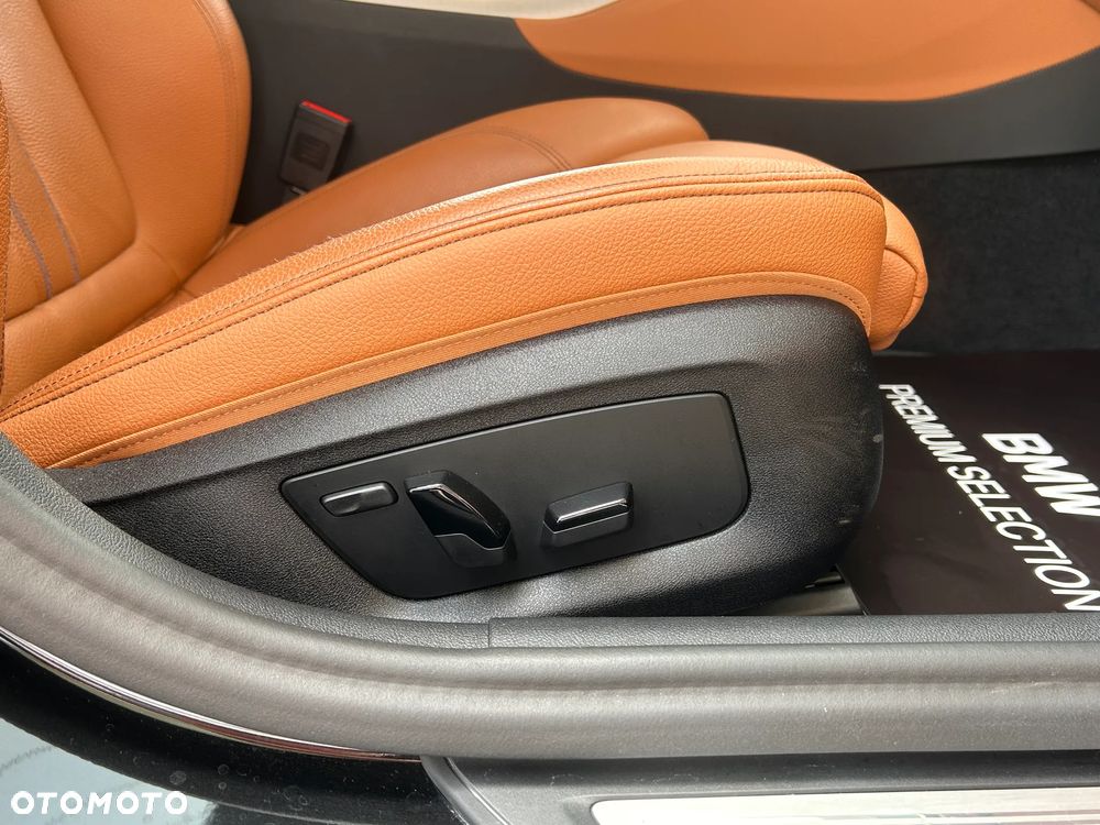 BMW Seria 5 530d xDrive mHEV M Sport sport - 19