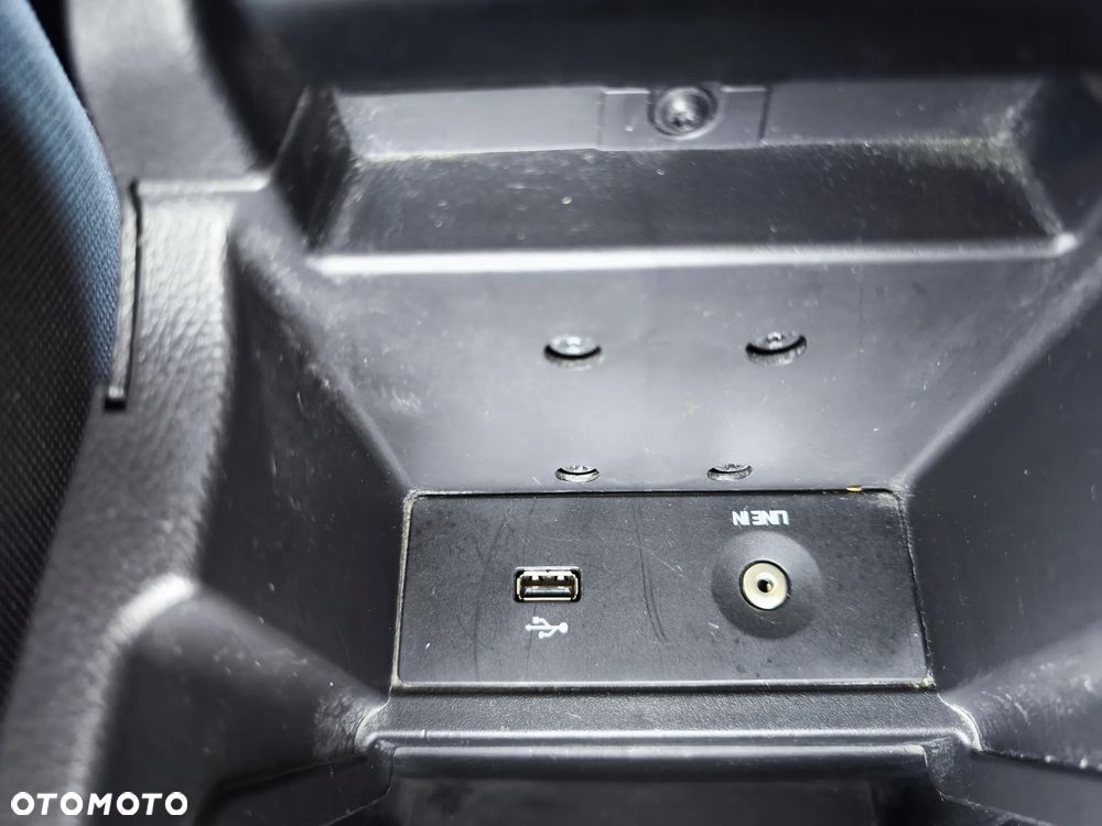 Ford Focus 1.6 TDCi DPF Titanium - 29